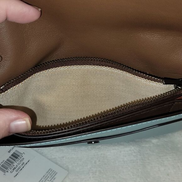 NWT ~COACH 1941 Glovetanned Chalk Colorblock Wristlet Wallet - Picture 6 of 7